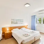 Abla Πανσιόν Carcavelos (Lisbon)