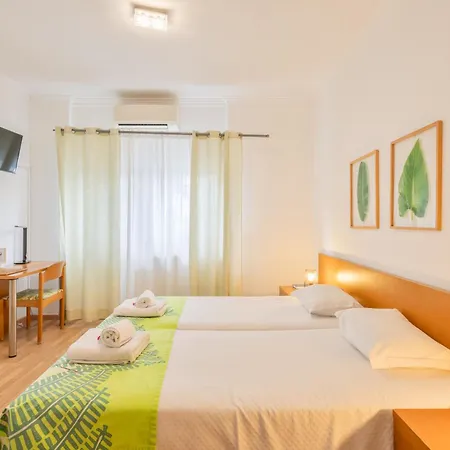 Abla 4*
