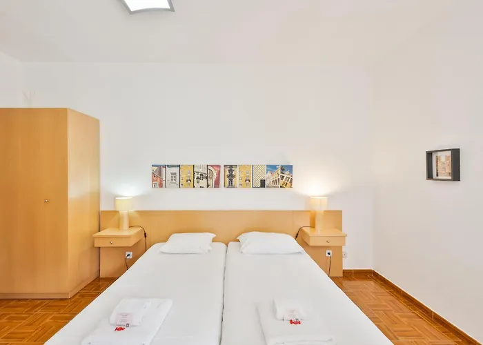 Abla Konukevi 4*